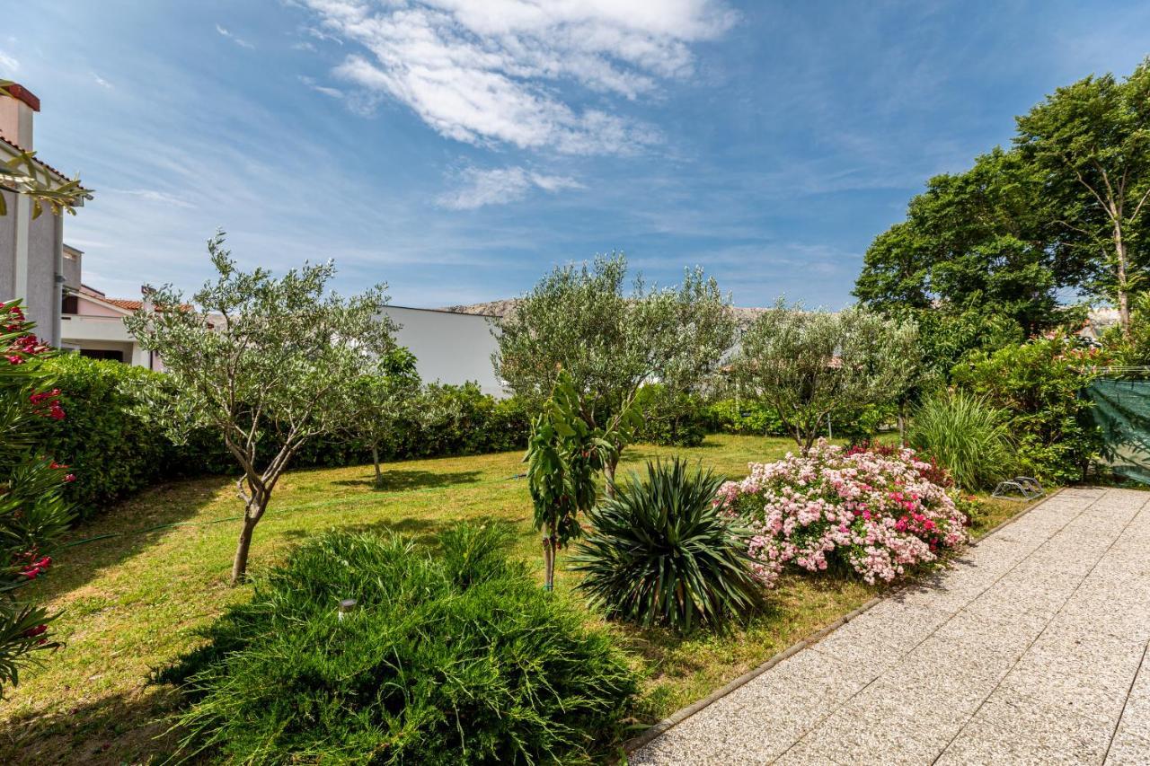 Apartments Creska บัชกา ภายนอก รูปภาพ