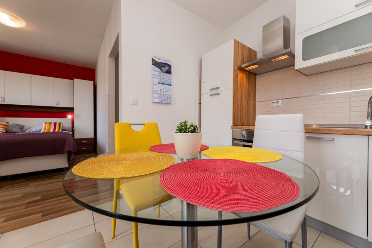 Apartments Creska บัชกา ภายนอก รูปภาพ