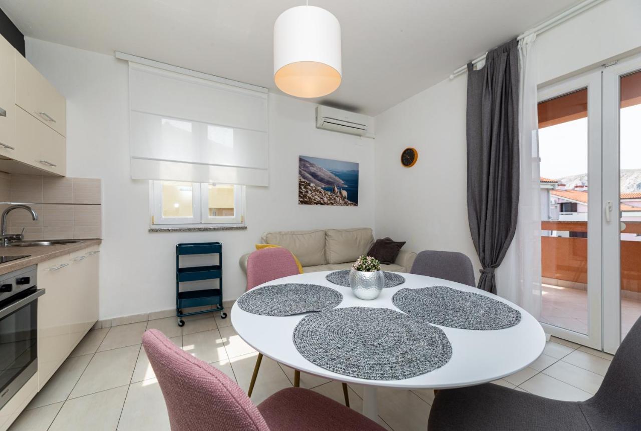 Apartments Creska บัชกา ภายนอก รูปภาพ