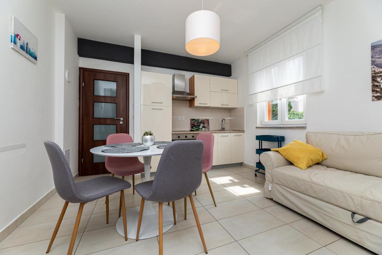 Apartments Creska บัชกา ภายนอก รูปภาพ