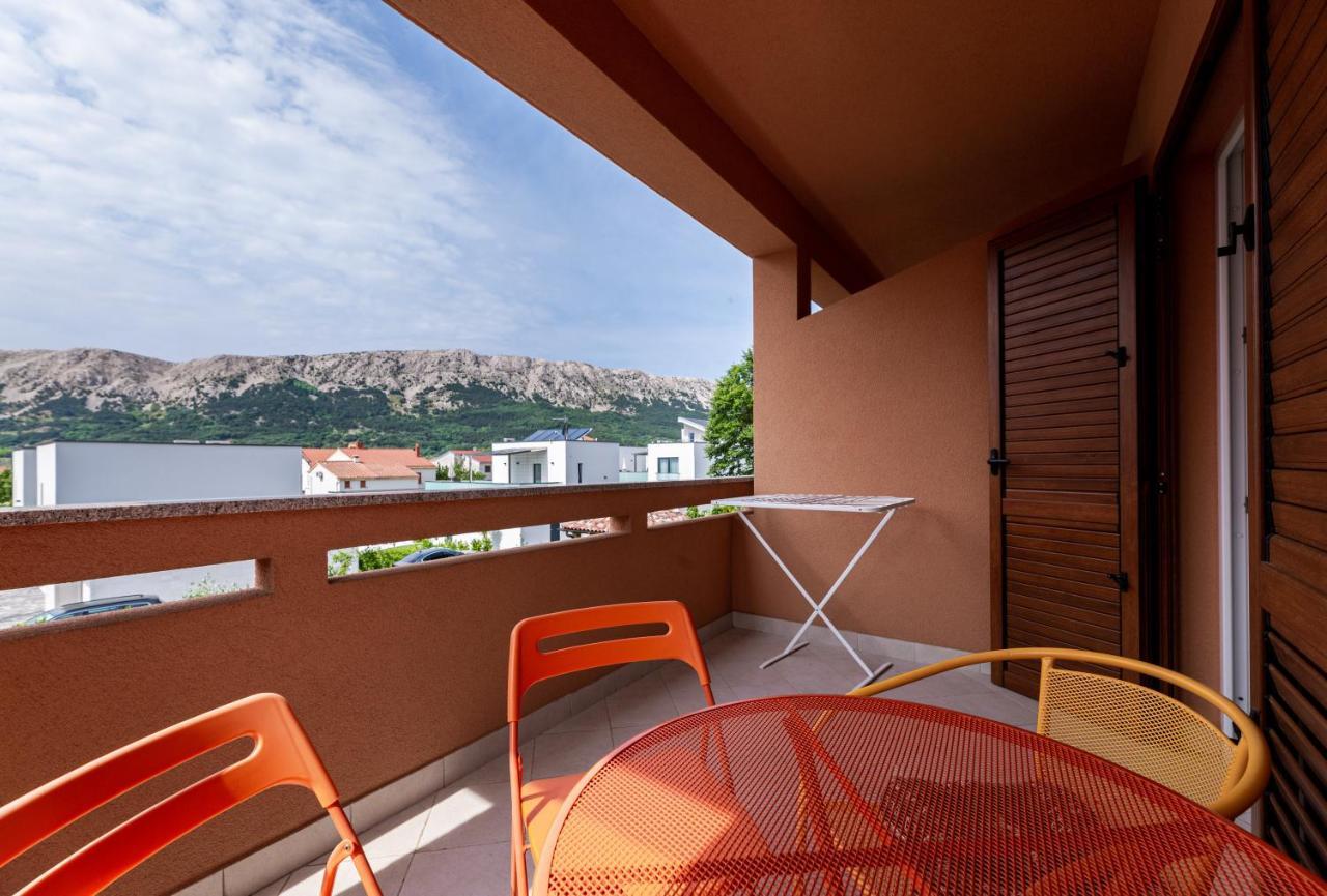 Apartments Creska บัชกา ภายนอก รูปภาพ