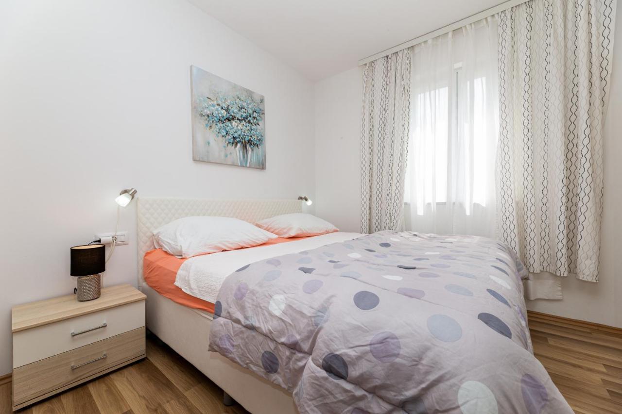 Apartments Creska บัชกา ภายนอก รูปภาพ