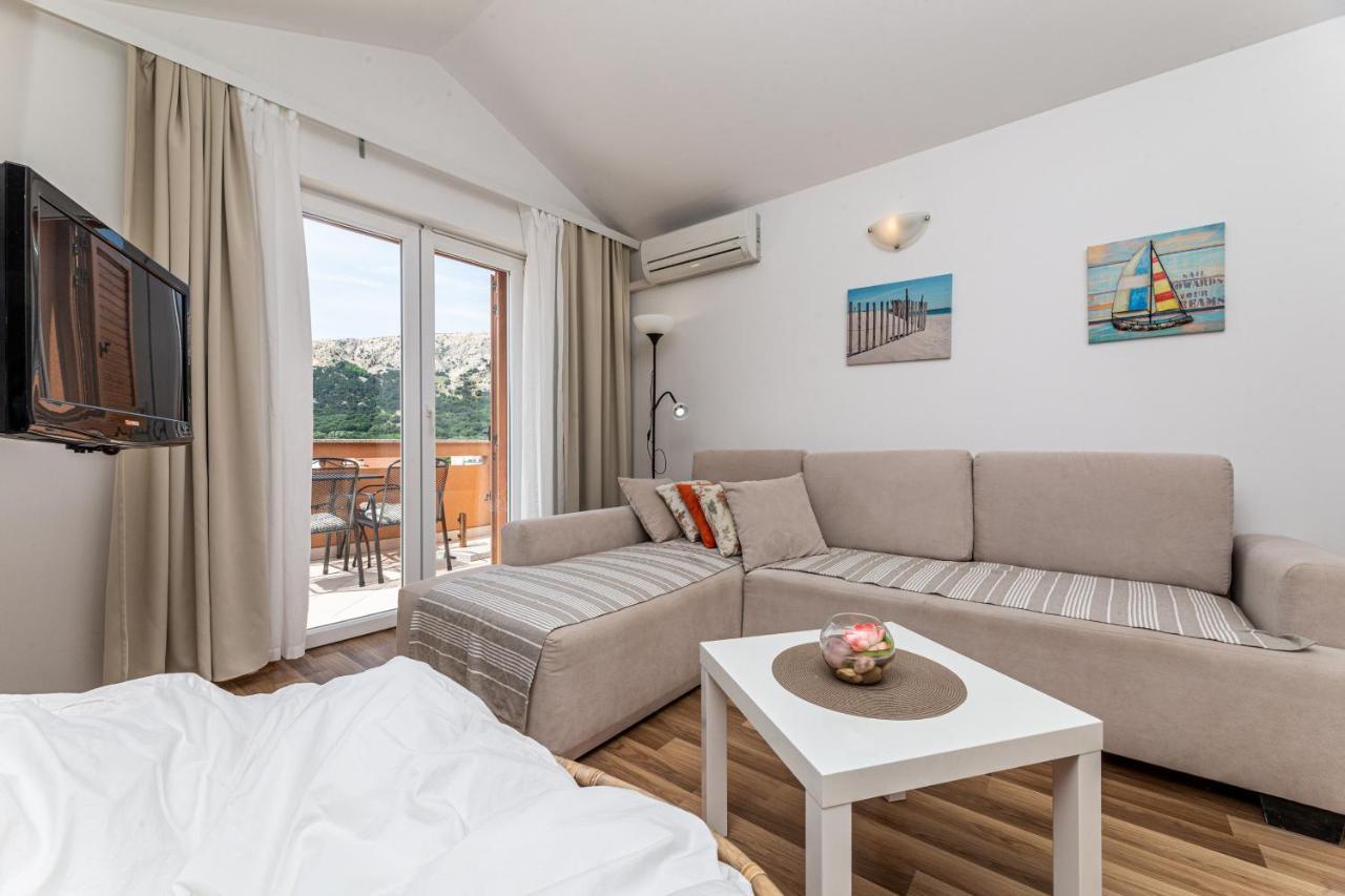 Apartments Creska บัชกา ภายนอก รูปภาพ
